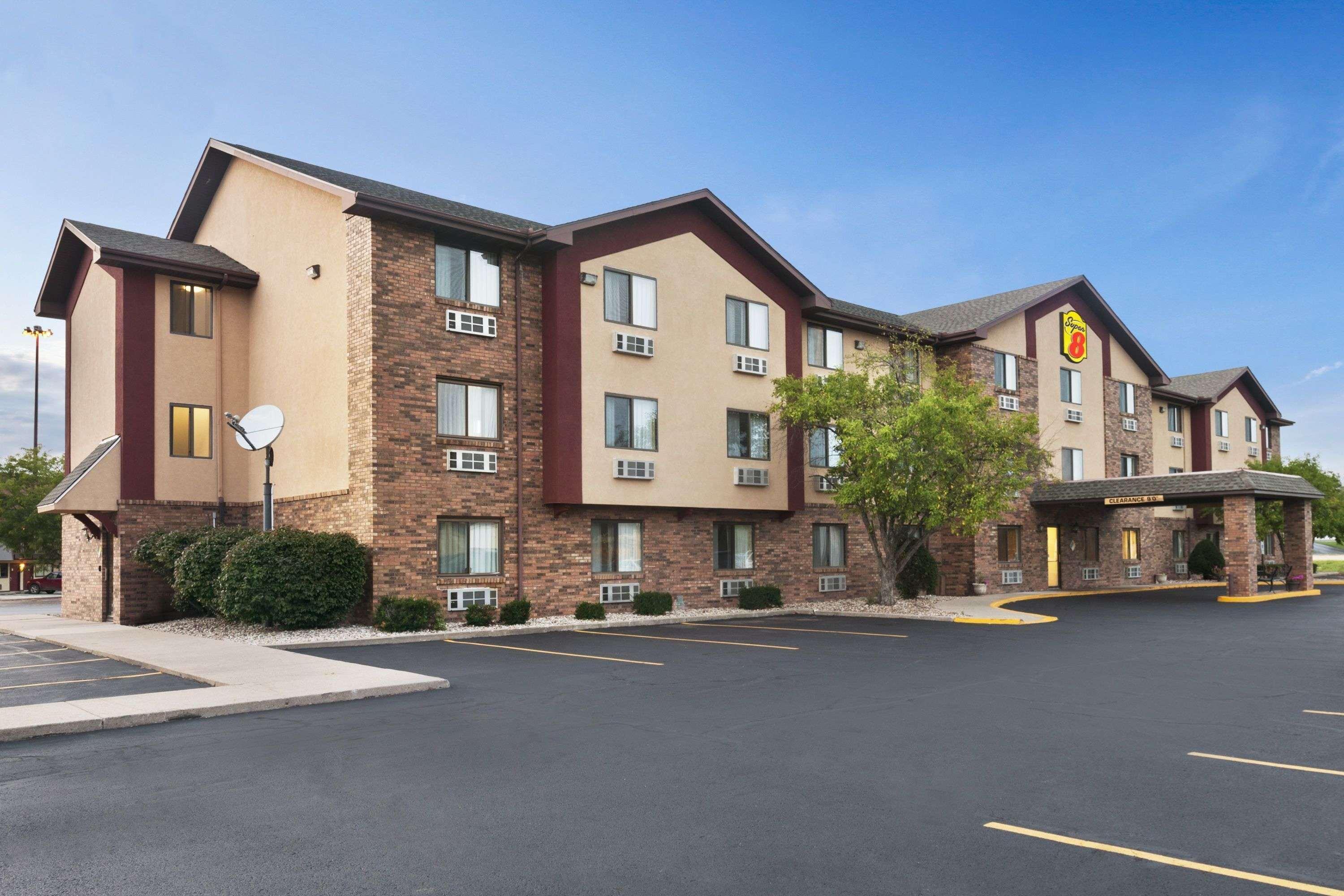 Super 8 By Wyndham Peoria Motel Buitenkant foto